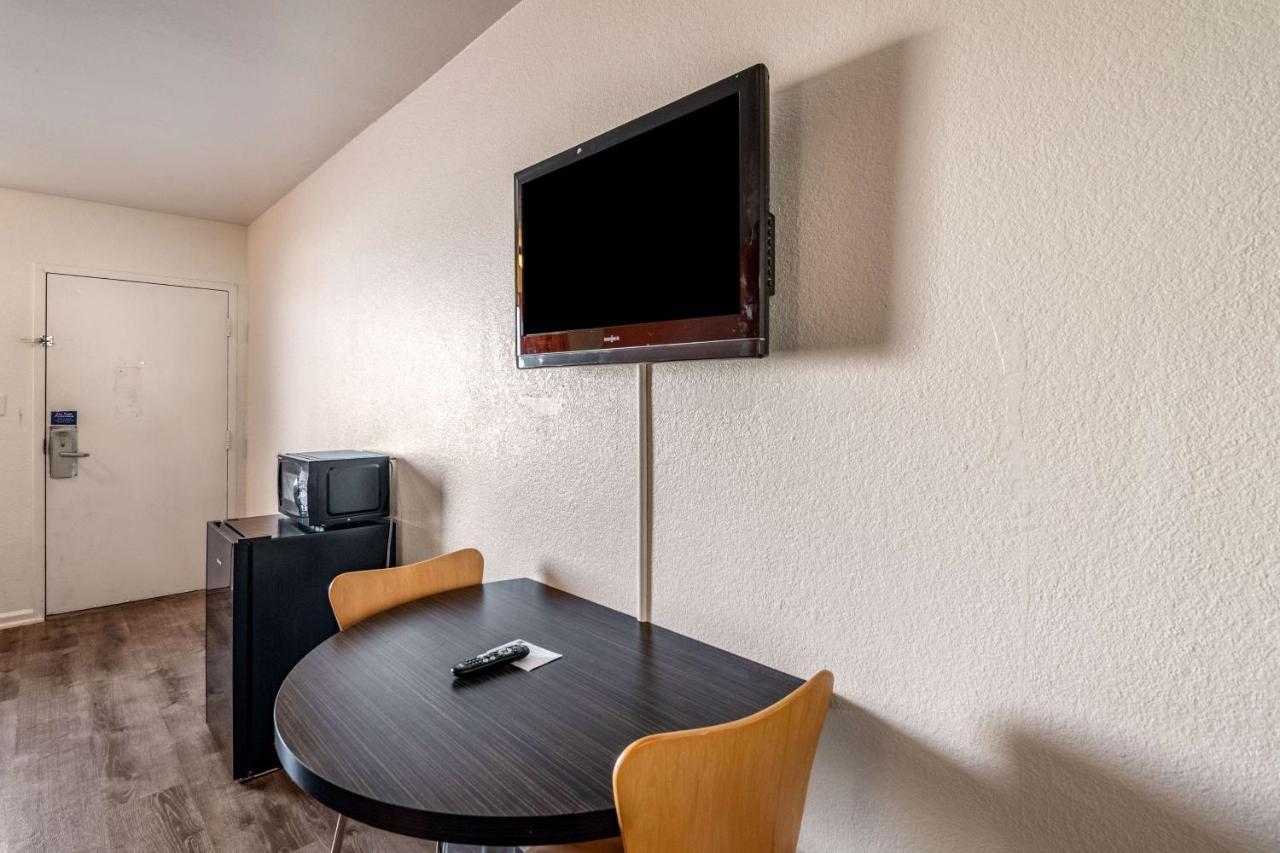Motel 6-Portsmouth, Va ภายนอก รูปภาพ